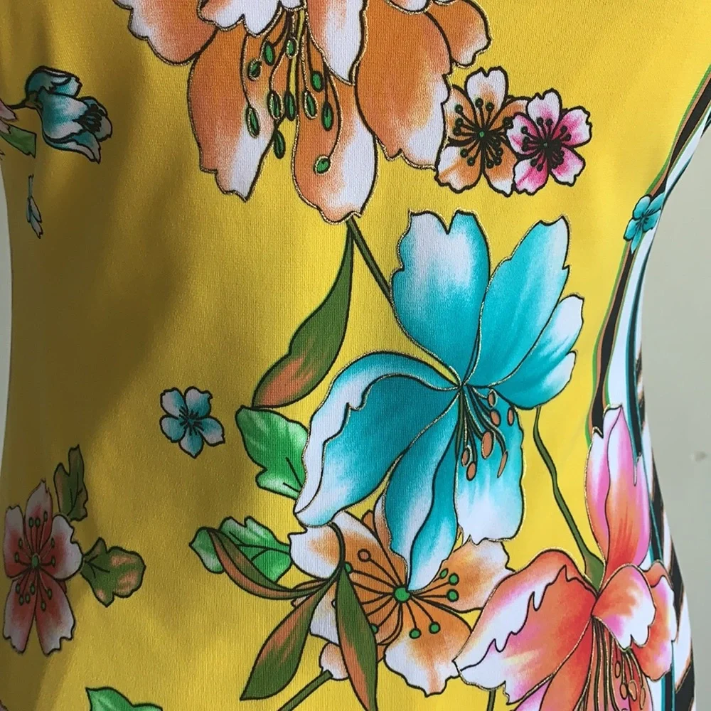 Cache Floral Dress - Picture 5 of 11